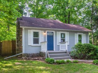 82 E Shore Lake Owassa Rd, Newton, NJ 07860