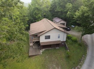 34 Gator Rdg, Topton, NC 28781