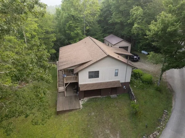 34 Gator Rdg, Topton, NC 28781