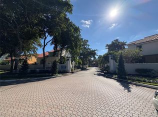 Emerald Pointe, Hollywood, FL 33021