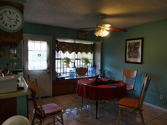 5th image of 7402 San Pablo Dr