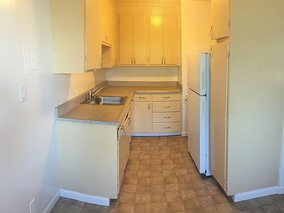4th image of 521 E Taylor Ave APT 3