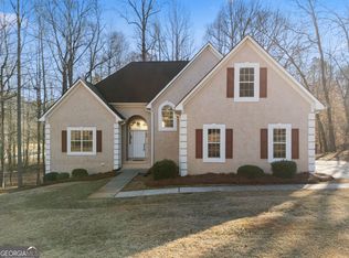 160 Lofty Eagle Ln, Fayetteville, GA 30214