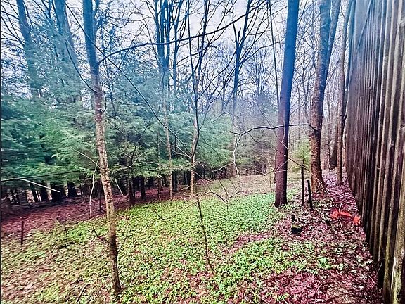 4th image of 9492 Sprague Rd