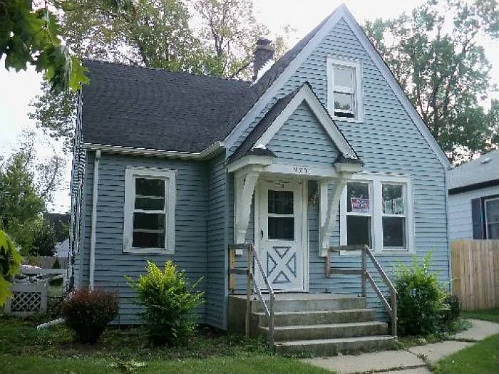 2701 W Ridgeland Ave photo 1