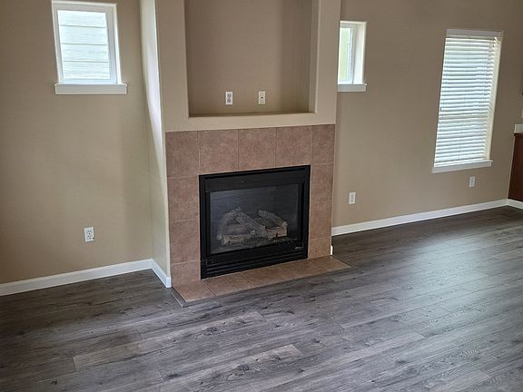 4th image of 5045 Balustrade Blvd SE