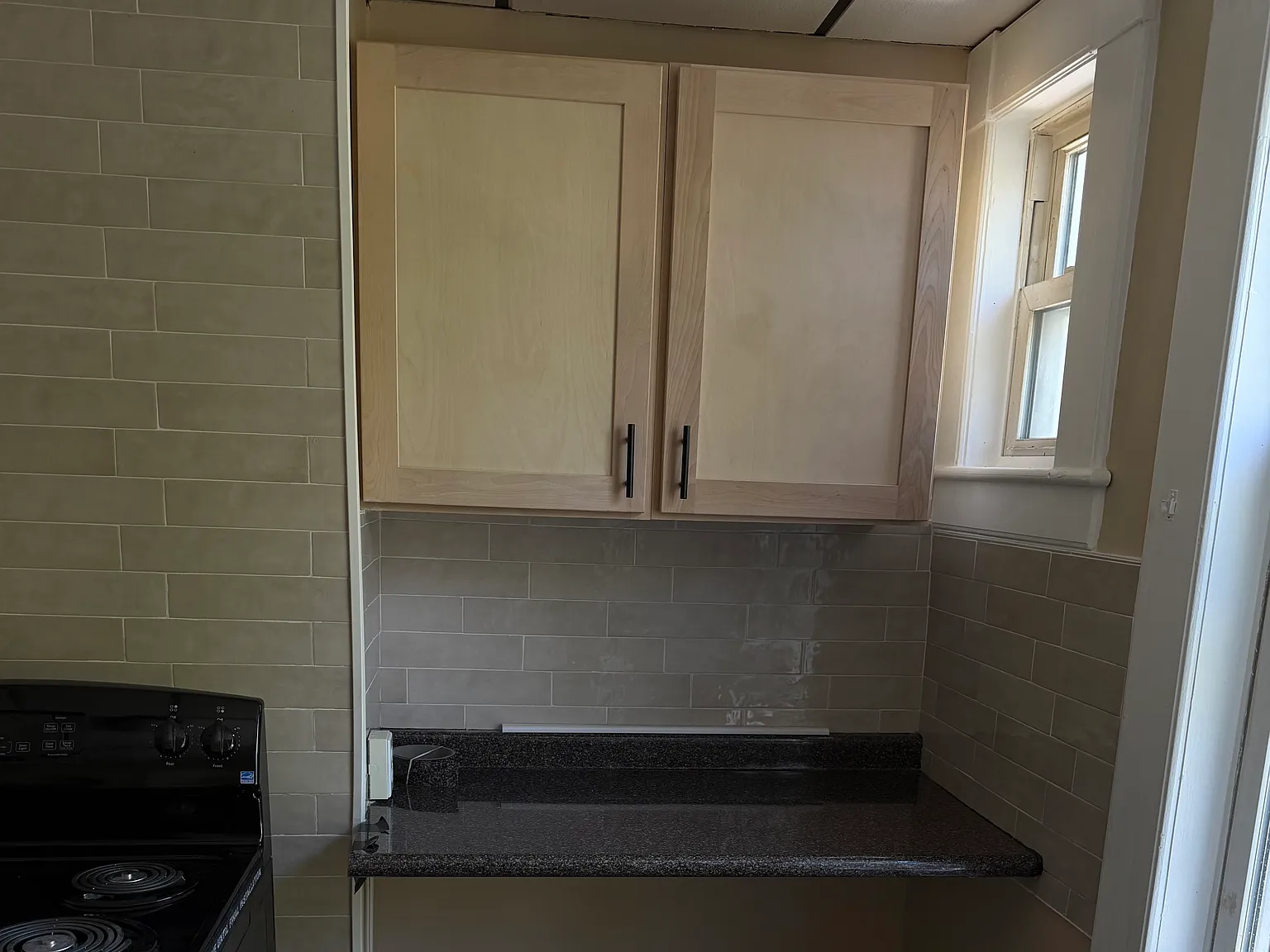 2 bed, $1,300 — Photo 1