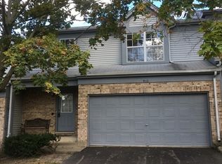 962 Old Oak Cir, Algonquin, IL