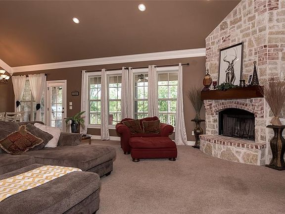 2nd image of 10862 S Harris Rd