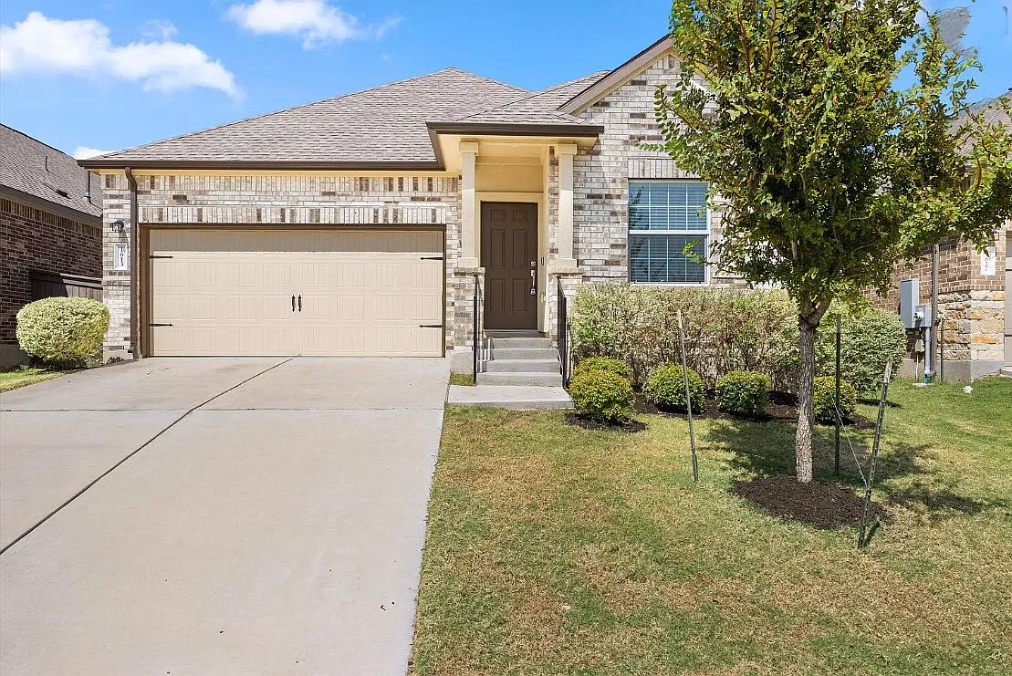 1613 Brueggerhoff Rd — Photo 1