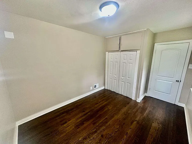 1855 W 57th Ave — Photo 5