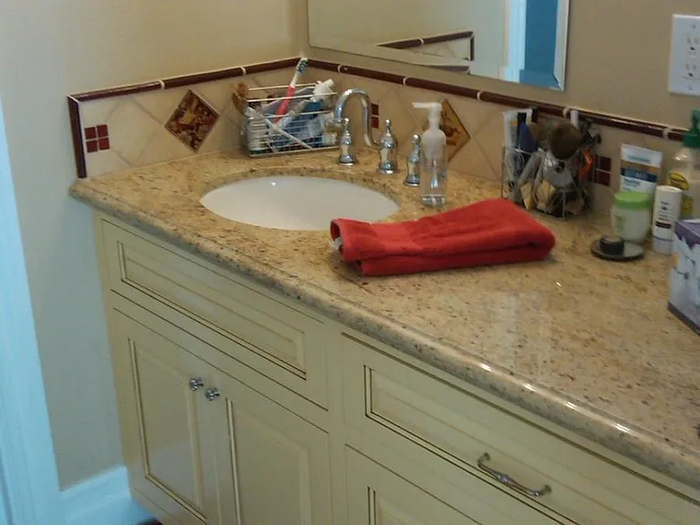 2131 N Valley Dr — Photo 11