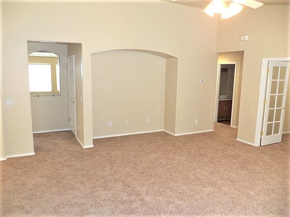 4th image of 2723 E Concho Ave