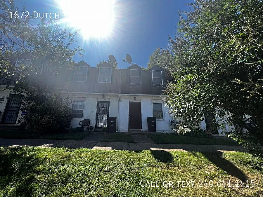 1872 Dutch Village Dr