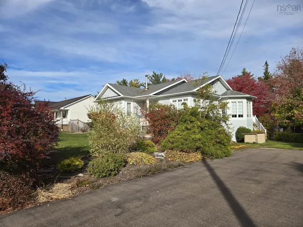 40 Silverwood, Dr Valley, NS B2N 6Y6