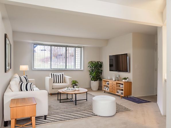 1900 W Liberty St #1920-01