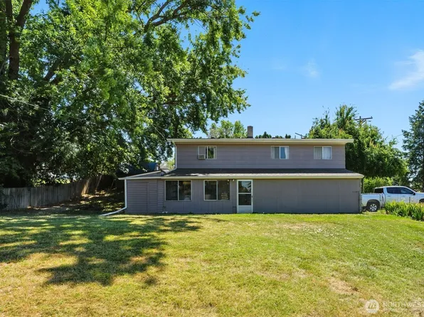 960 Brickner Rd, College Place, WA 99324