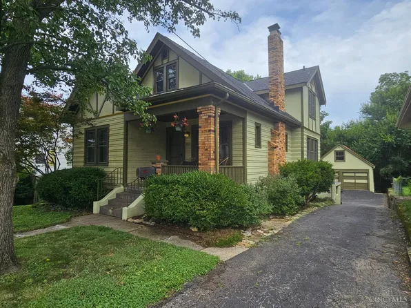 3834 Carrie Ave, Cincinnati, OH 45211