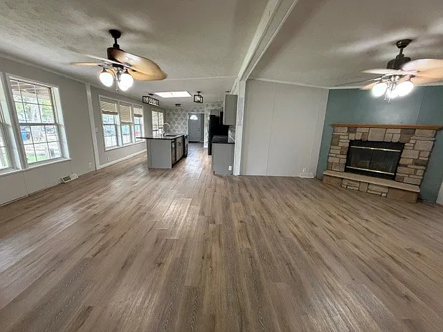 3 bed, 1620 sqft, $2,000 — Photo 4