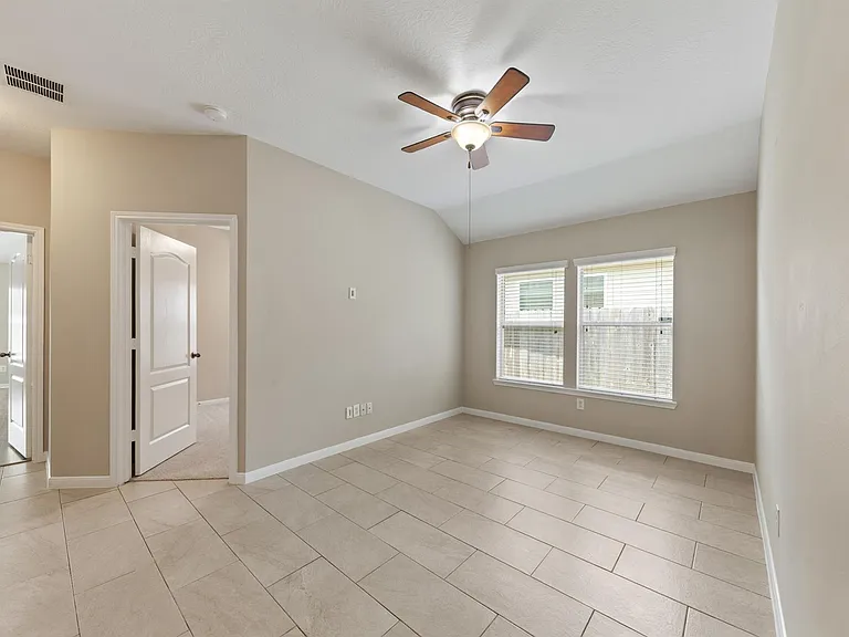 731 Pickett Hill Ln — Photo 29