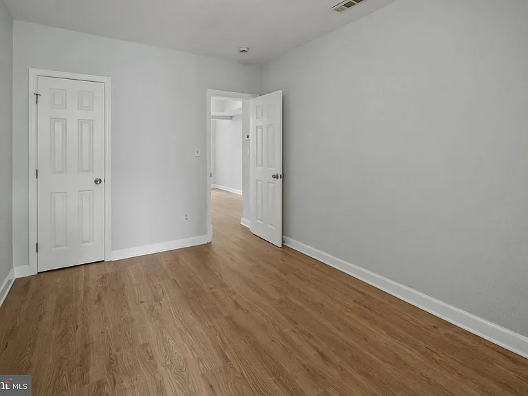 182 36th St NE #2 — Photo 22