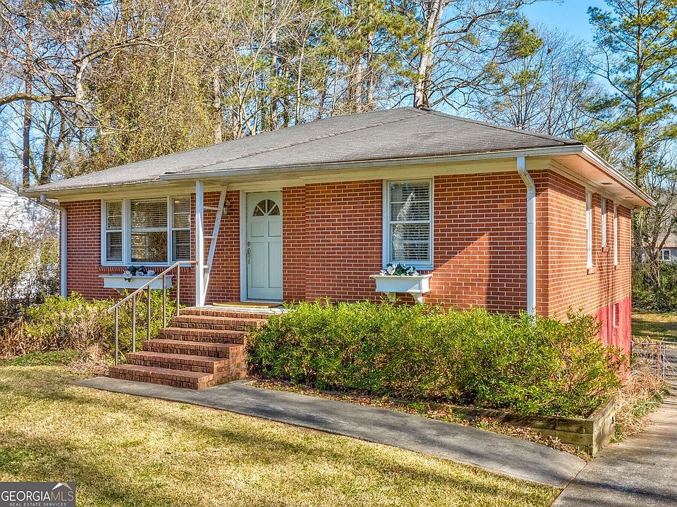 1st image of 2063 Benson Ave SE