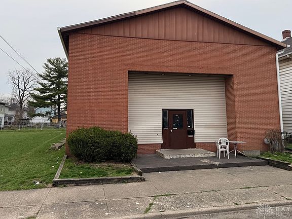 2nd image of 409 Crawford St