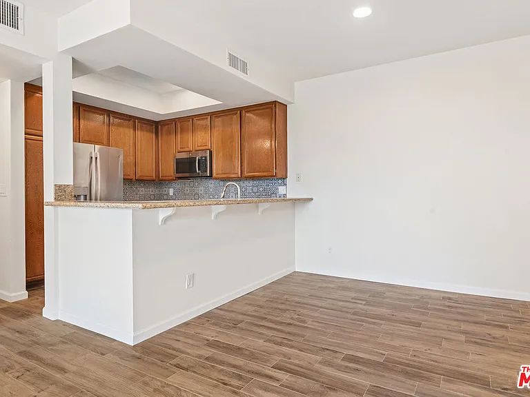 8707 Falmouth Ave #221 — Photo 6