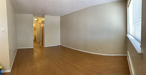 124 Columbia Ln Photo 1