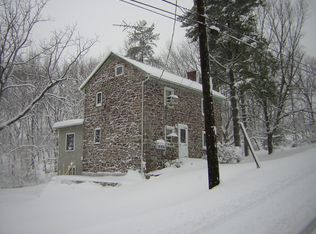 220 Maugers Mill Rd, Pottstown, PA 19464