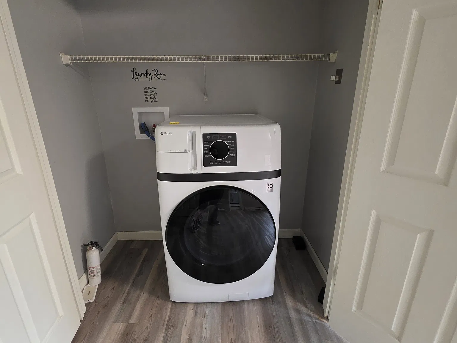 2 bed, 1000 sqft, $1,390 — Photo 3