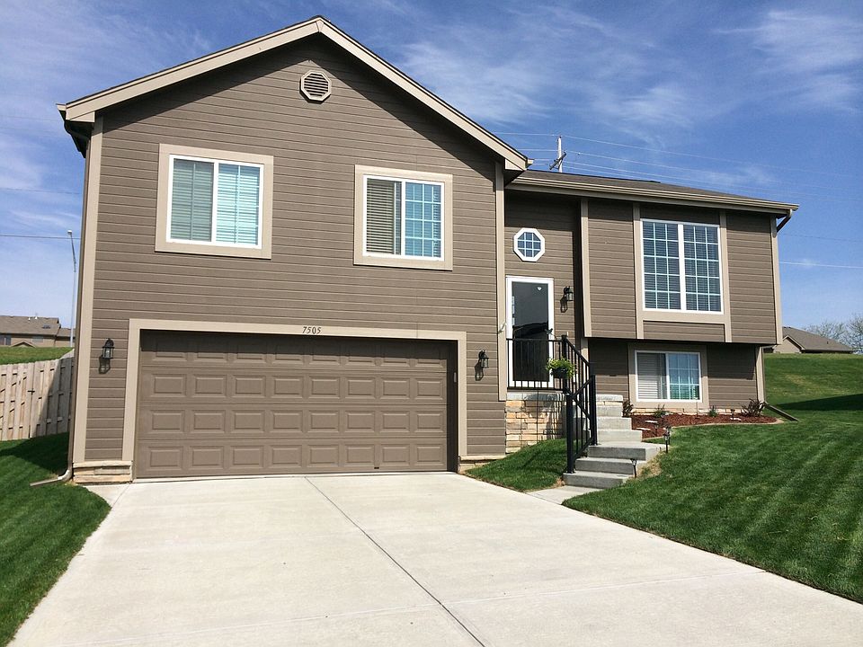 1st image of 7505 S 97th St