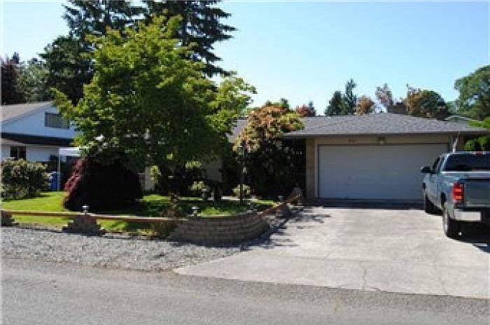 1st image of 8419 Sardonyx Dr SW