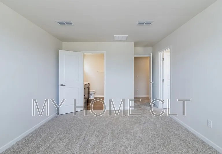 6067 Bridle Creek Dr #1 — Photo 13