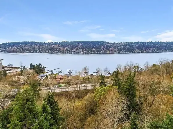 7217 112th Ave SE, Newcastle, WA 98056