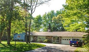2nd image of 90 Church Ave