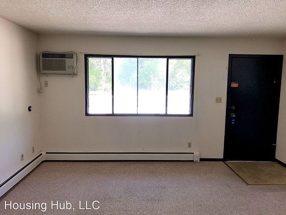 3rd image of 1429 Case Ave APT 8