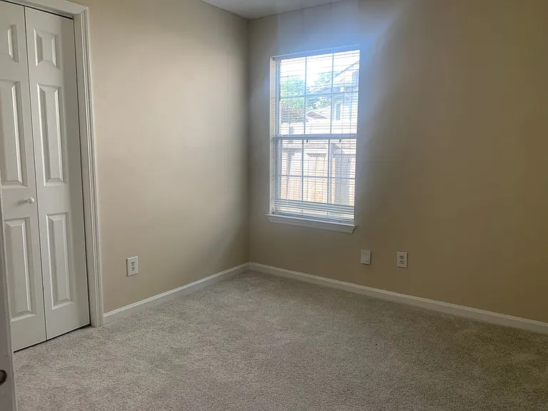 115 Sugar Bluff Ln NW — Photo 5