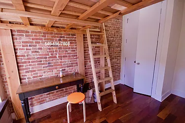 Rented by Meller Maayan S