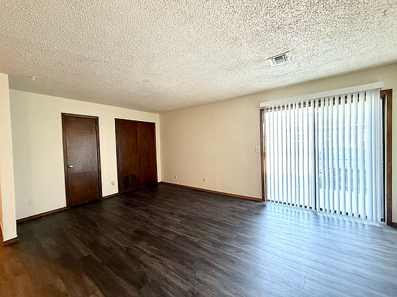 4th image of 517 A St NW #2
