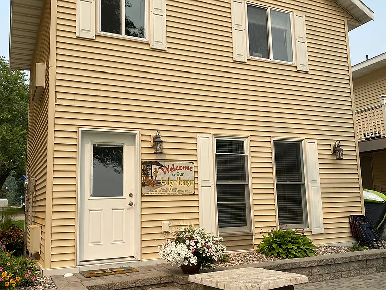 2704 Latoka Lodge Rd SW #4 — Photo 6