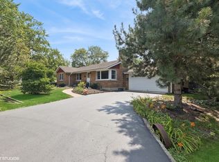 3912 Forest Ave, Downers Grove, IL 60515