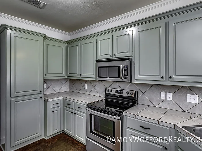 107 Emry Cv — Photo 75