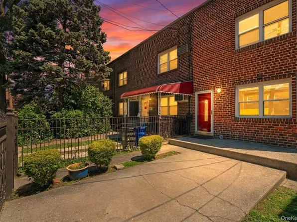 1822 Delancey Place, Bronx, NY 10462