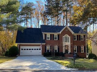 2020 Huntcliff Dr, Lawrenceville, GA 30043