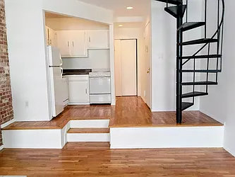 1306 Second Avenue, #4FN