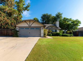 12114 Clementa Ave, Bakersfield, CA 93312