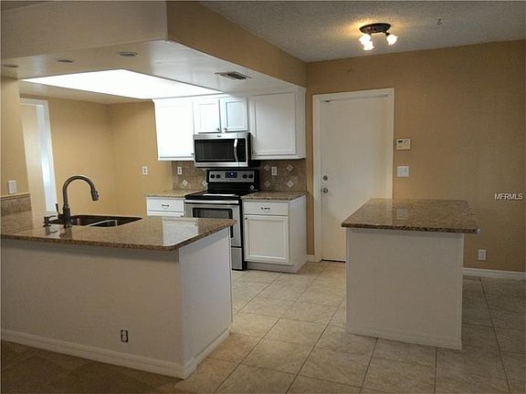 2nd image of 226 Escambia Dr