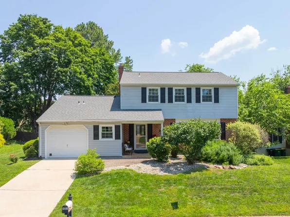121 Decker Dr, Newark, DE 19711
