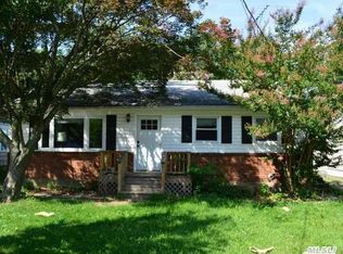 311 Laurel Rd, Northport, NY 11768